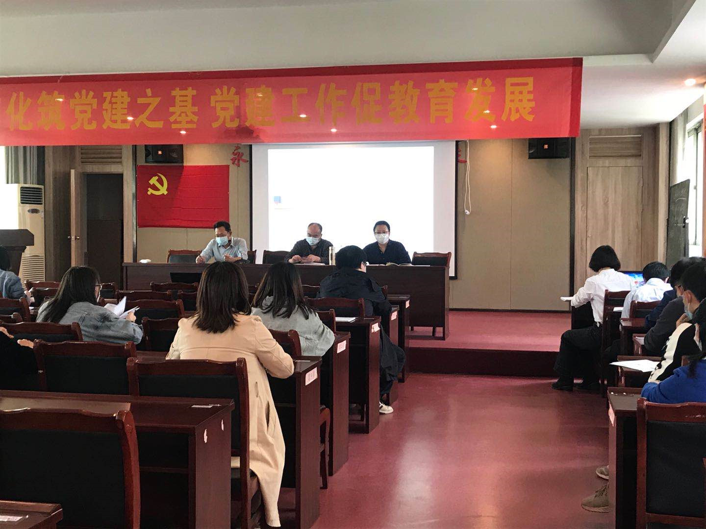 微信圖片_20200421095609.jpg 微信圖片_20200421095609.jpg