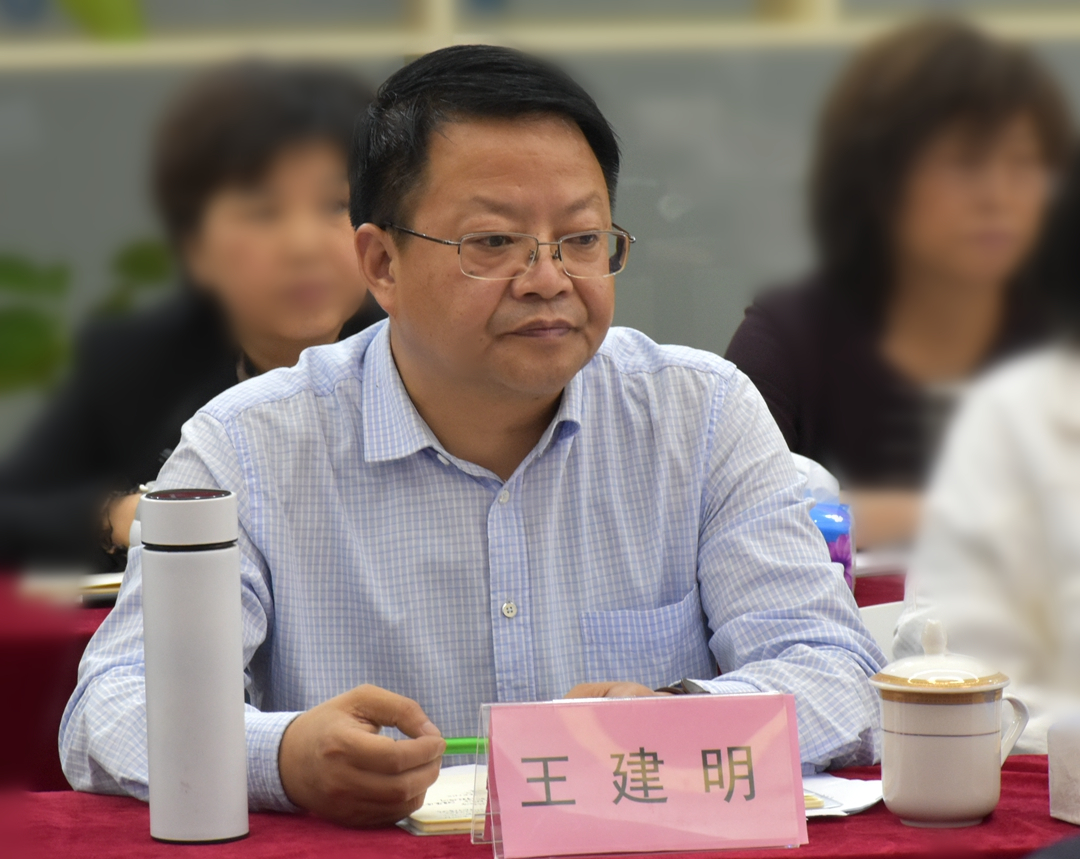 王總監(jiān).jpg 王總監(jiān).jpg