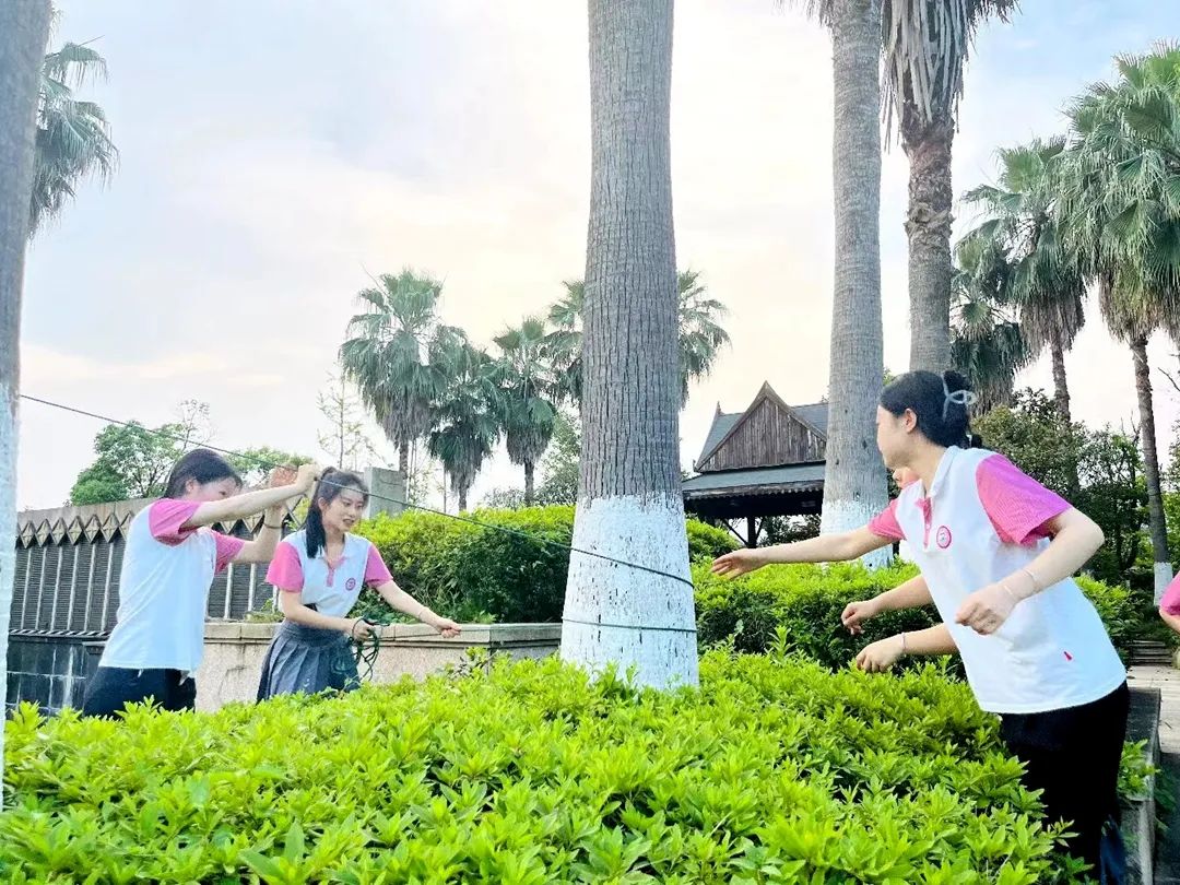 b372f5ce0f759e1b86a79dfd0e93a089.jpg b372f5ce0f759e1b86a79dfd0e93a089.jpg