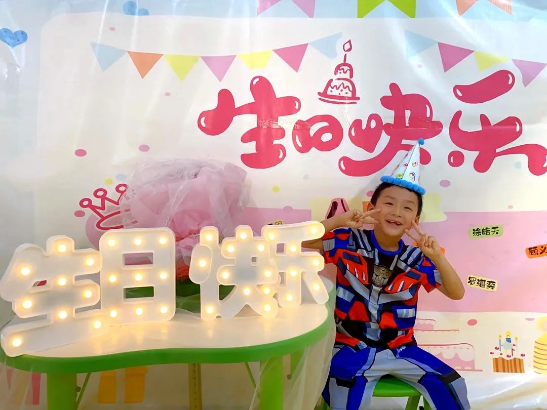 f82e5cd1206be49a43c5dd4c417ecc3e.jpg f82e5cd1206be49a43c5dd4c417ecc3e.jpg