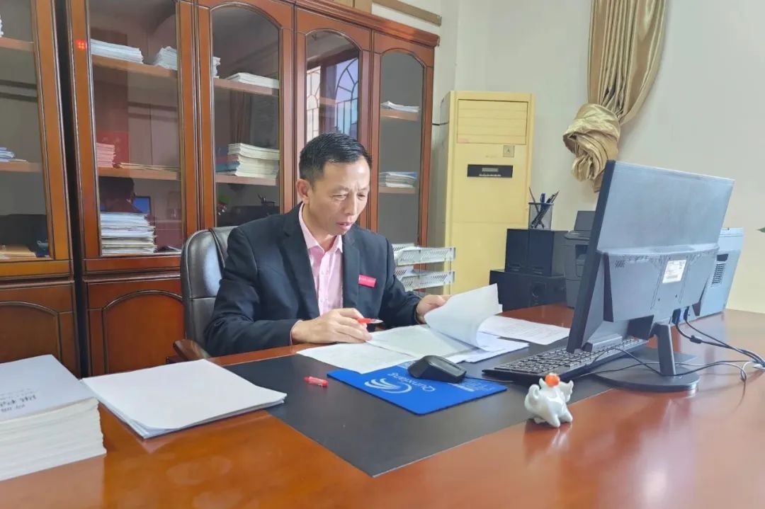 3d93f2ef1223678f0f7f301cacea554a.jpg 3d93f2ef1223678f0f7f301cacea554a.jpg